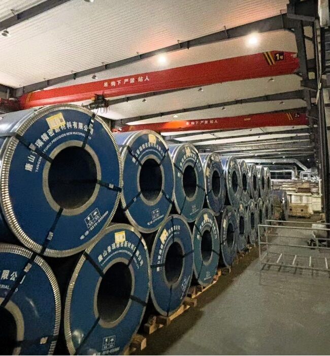 0.16 مم و 0.26 مم لفائف صفيح كهربائيًا مع طلاء فائق ومقاومة للتآكل